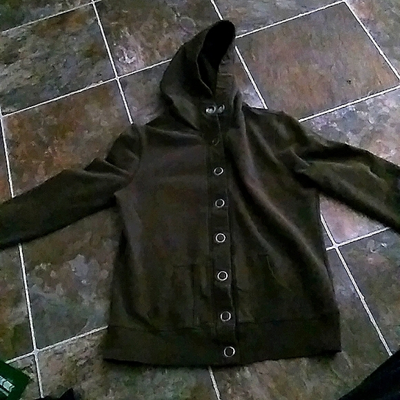 Suzanne Button Up Sweater - Picture 1 of 2